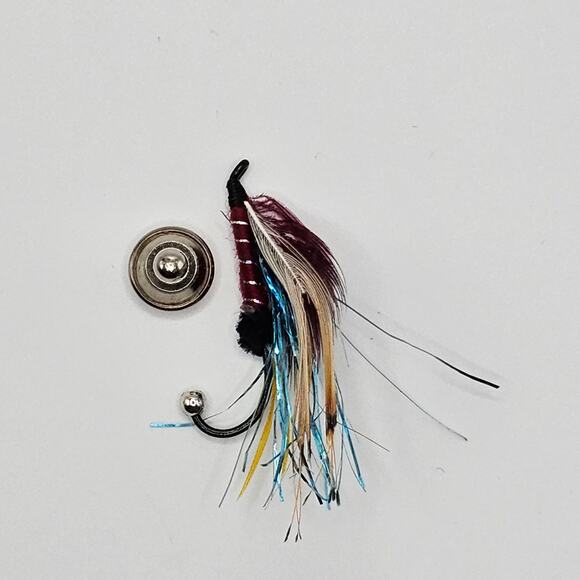 Fly Fishing Lure Lapel Hat Pin Trout Salmon Feather Jig Hook Tie Tack - Picture 3 of 6